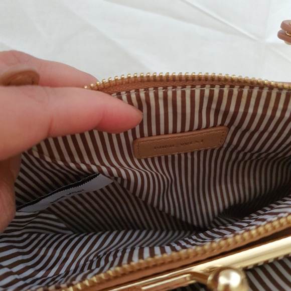1 DAY SALE ONLY! ☆ NINE WEST Crossbody Bag LIKE new - Picture 9 of 15